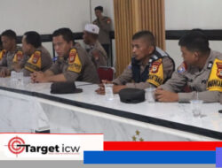 Kapolres Jeneponto Pimpin Apel dan Anev Bhabinkamtibmas, Beri Penghargaan kepada Personel Berprestasi