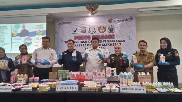 POM Geram! Pemilik MJB Skincare Diduga Produksi Kosmetik Pakai Baskom dan Sendok!